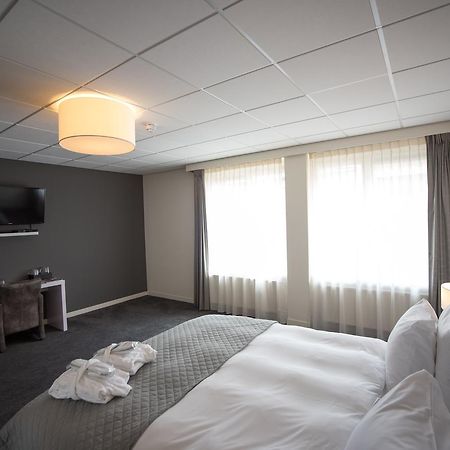 Hotel Het Raedthuys Sint-Maartensdijk Ngoại thất bức ảnh