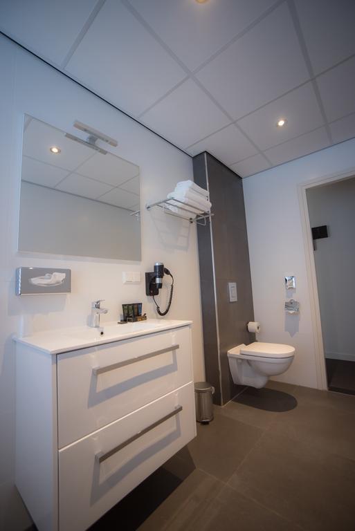 Hotel Het Raedthuys Sint-Maartensdijk Ngoại thất bức ảnh